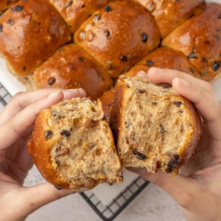 Forest Hill Chase Fruit Bun Decorating