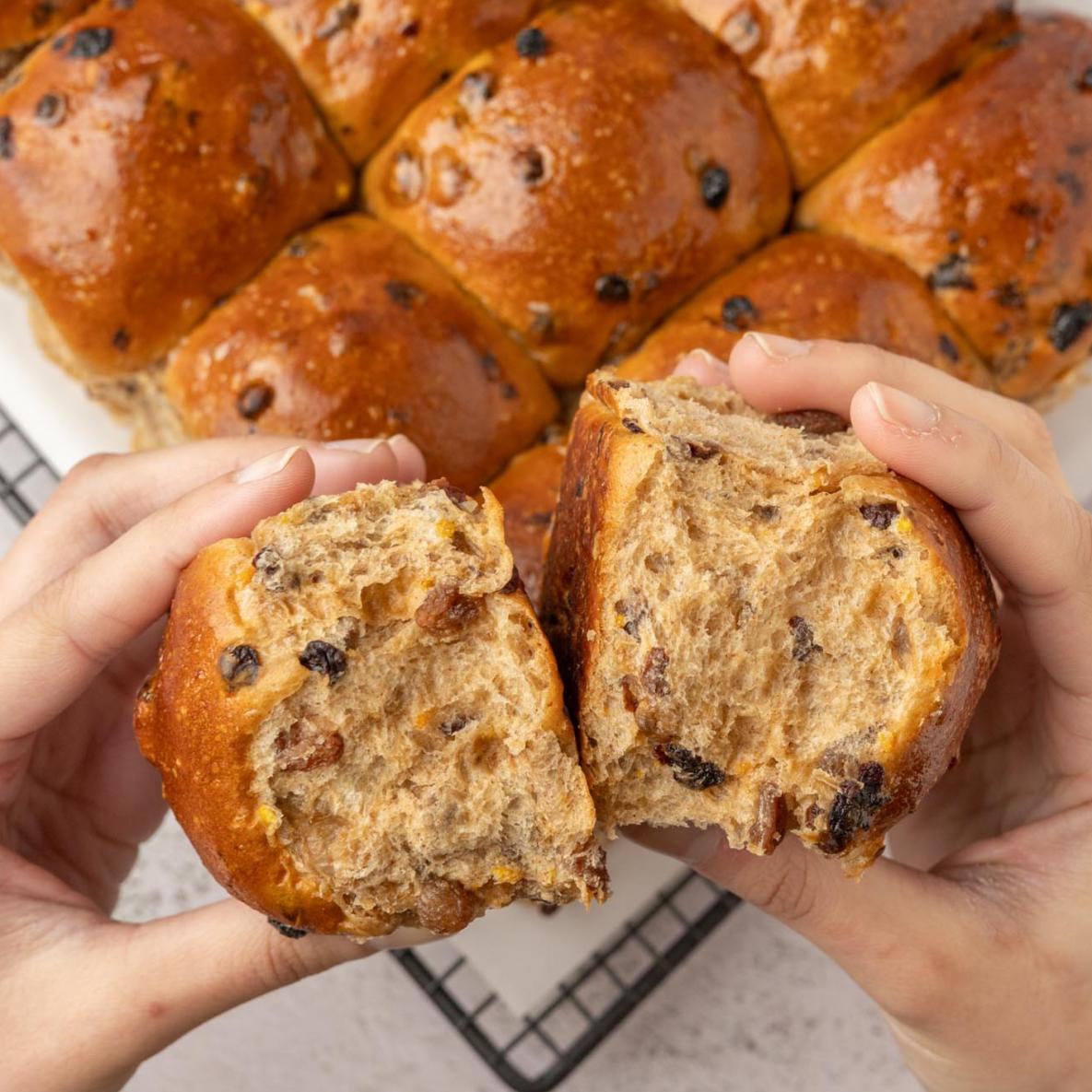 Forest Hill Chase Fruit Bun Decorating